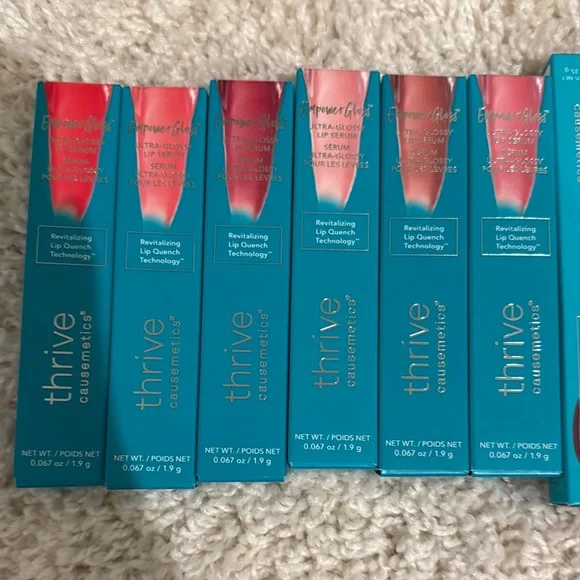 Thrive Causemetics Makeup Bundle
